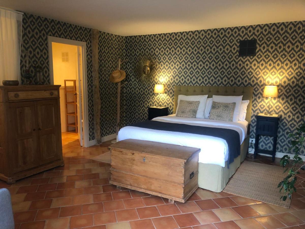 La Tour De Cause Bed and Breakfast Castelnaud La Chapelle Eksteriør billede